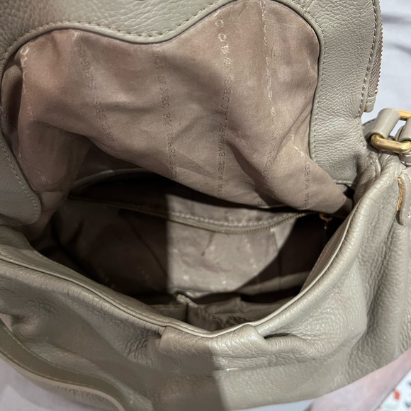 Michael Kors Crossbody - Picture 2 of 2